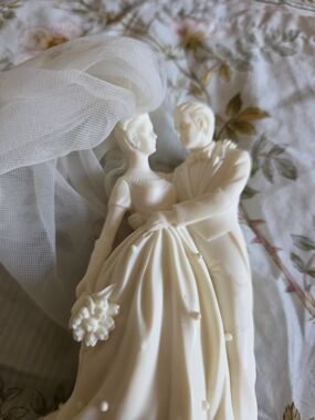 Millennium Wedding Series #43991 by Roman, Inc. - Ivory